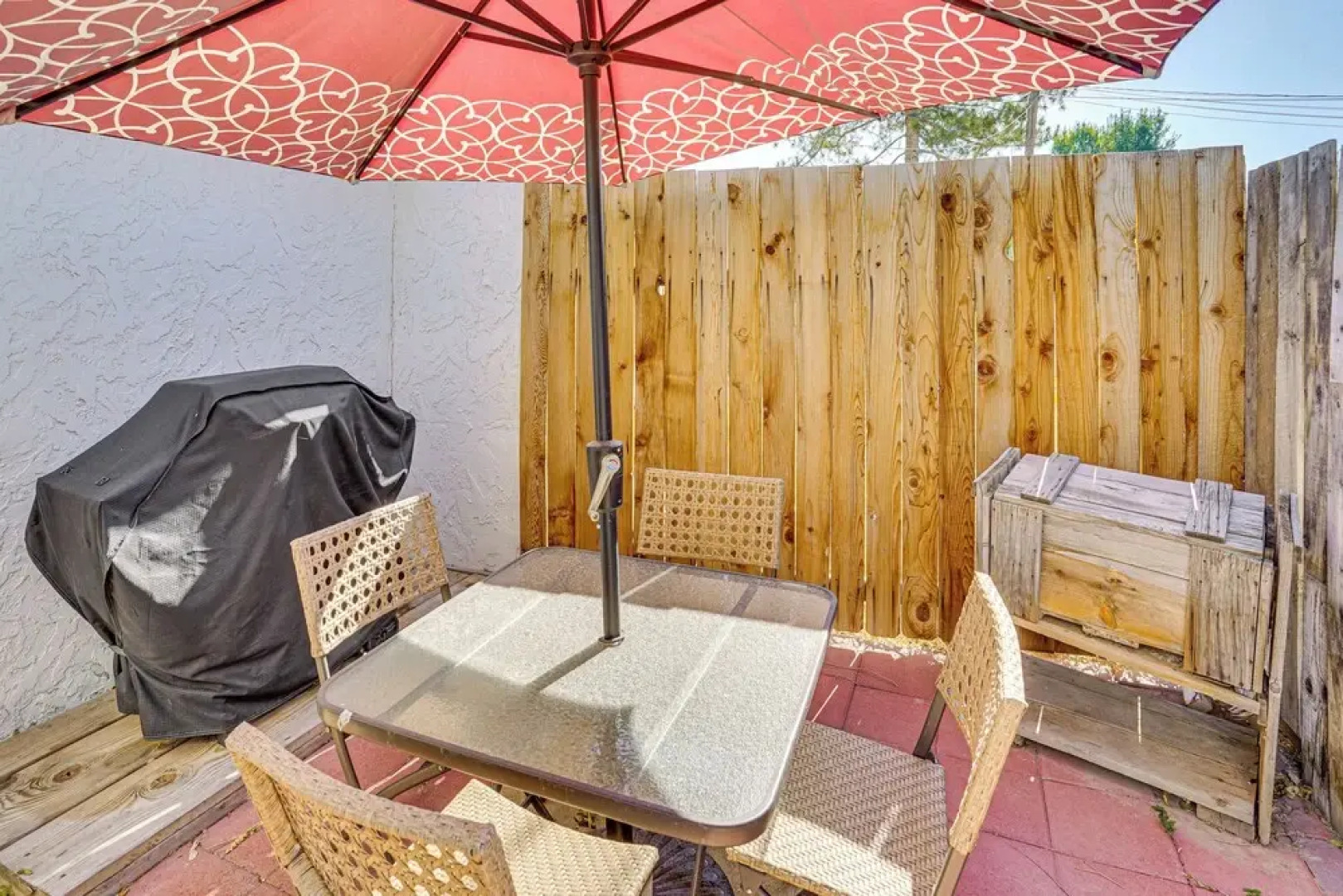 Kik-n-bak Cottage w/ Beautiful Mountain View