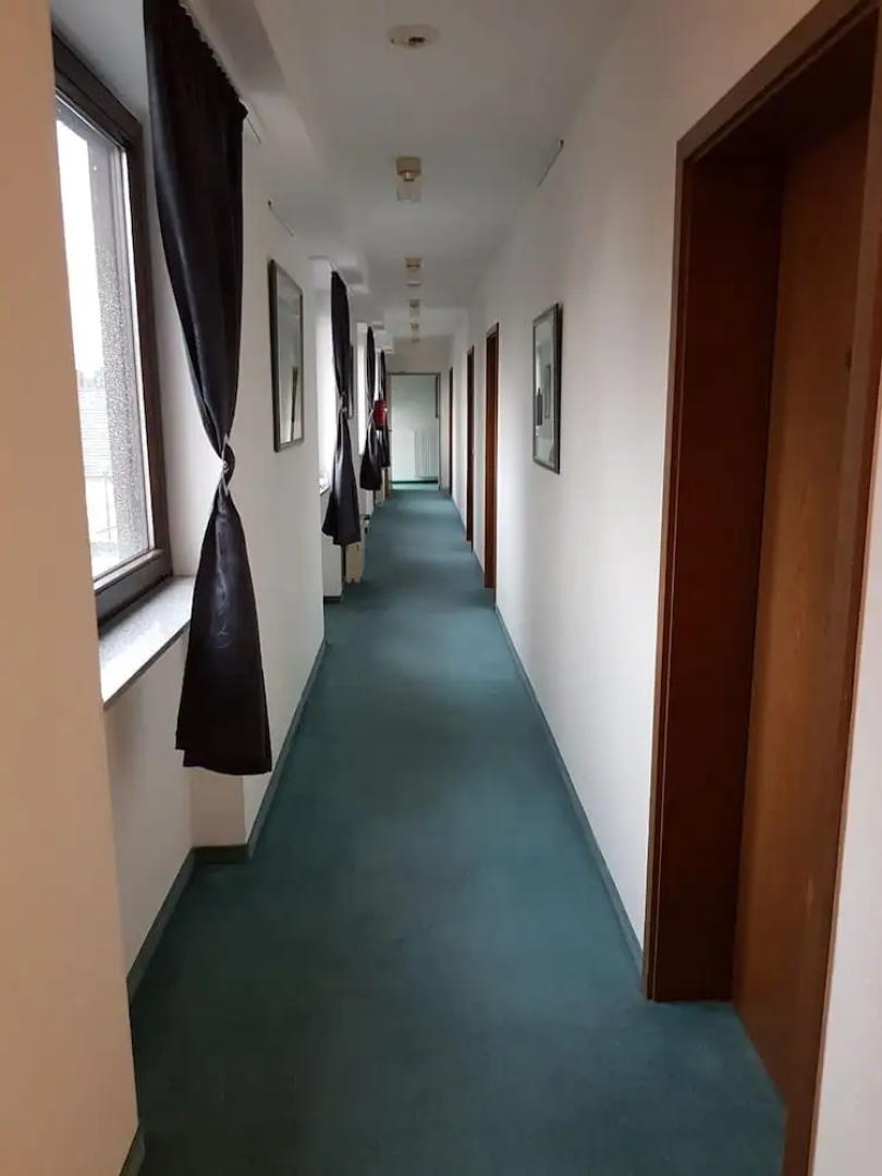 Отель GZ Hotel Airport Köln Bonn