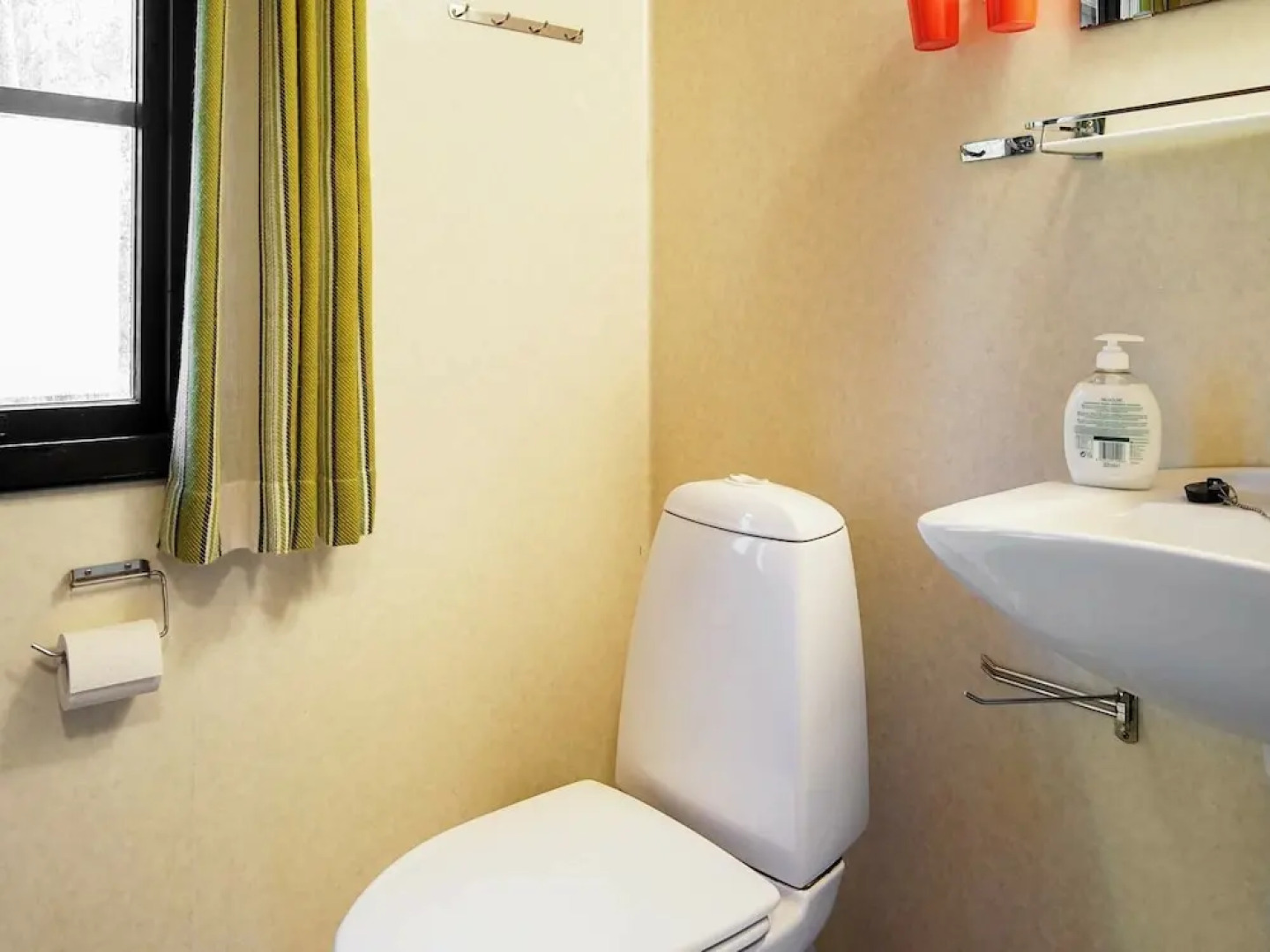 Vibrant Holiday Home in Bornholm near Sea