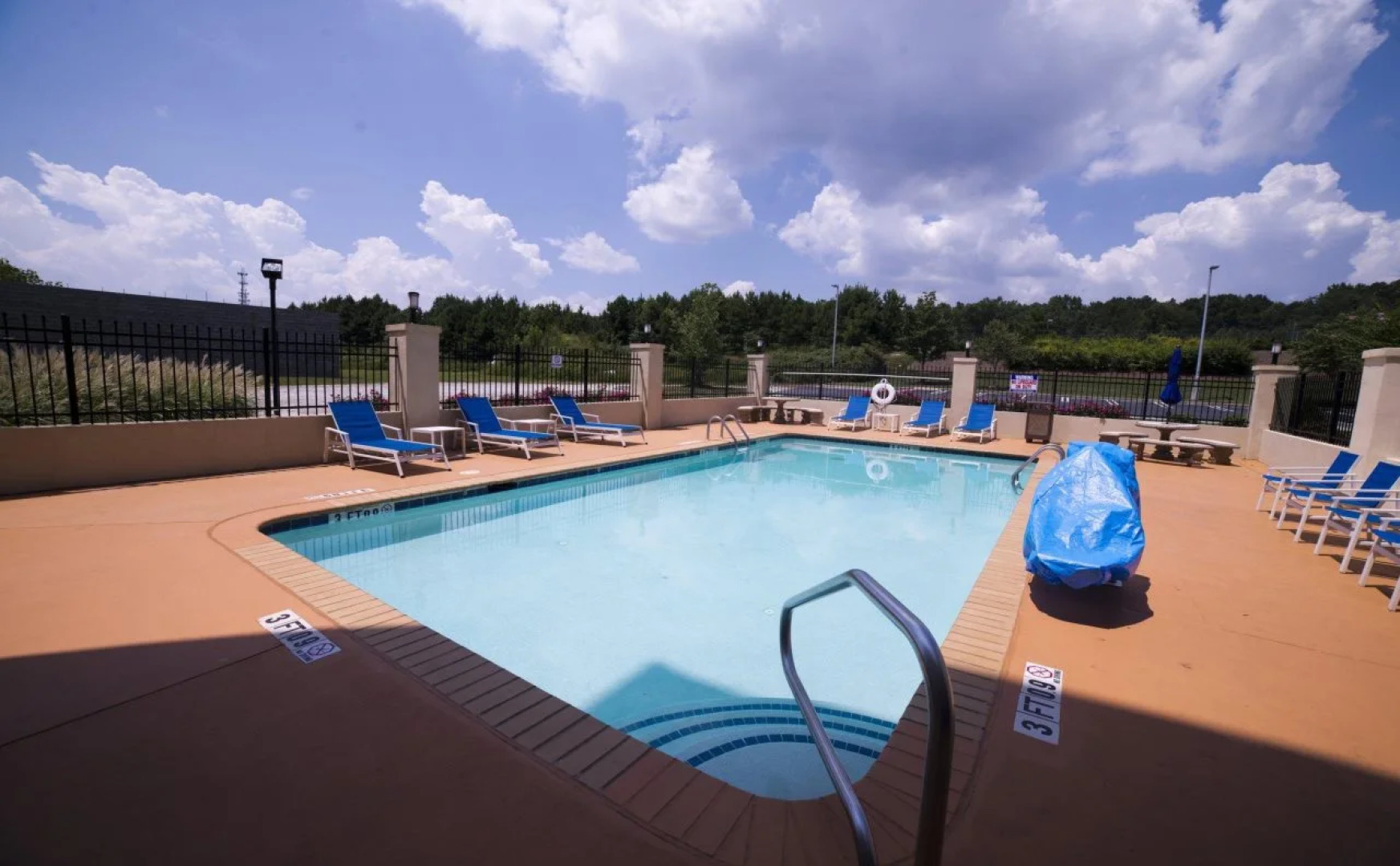 Holiday Inn Express Hotel & Suites Atlanta East - Lithonia by IHG