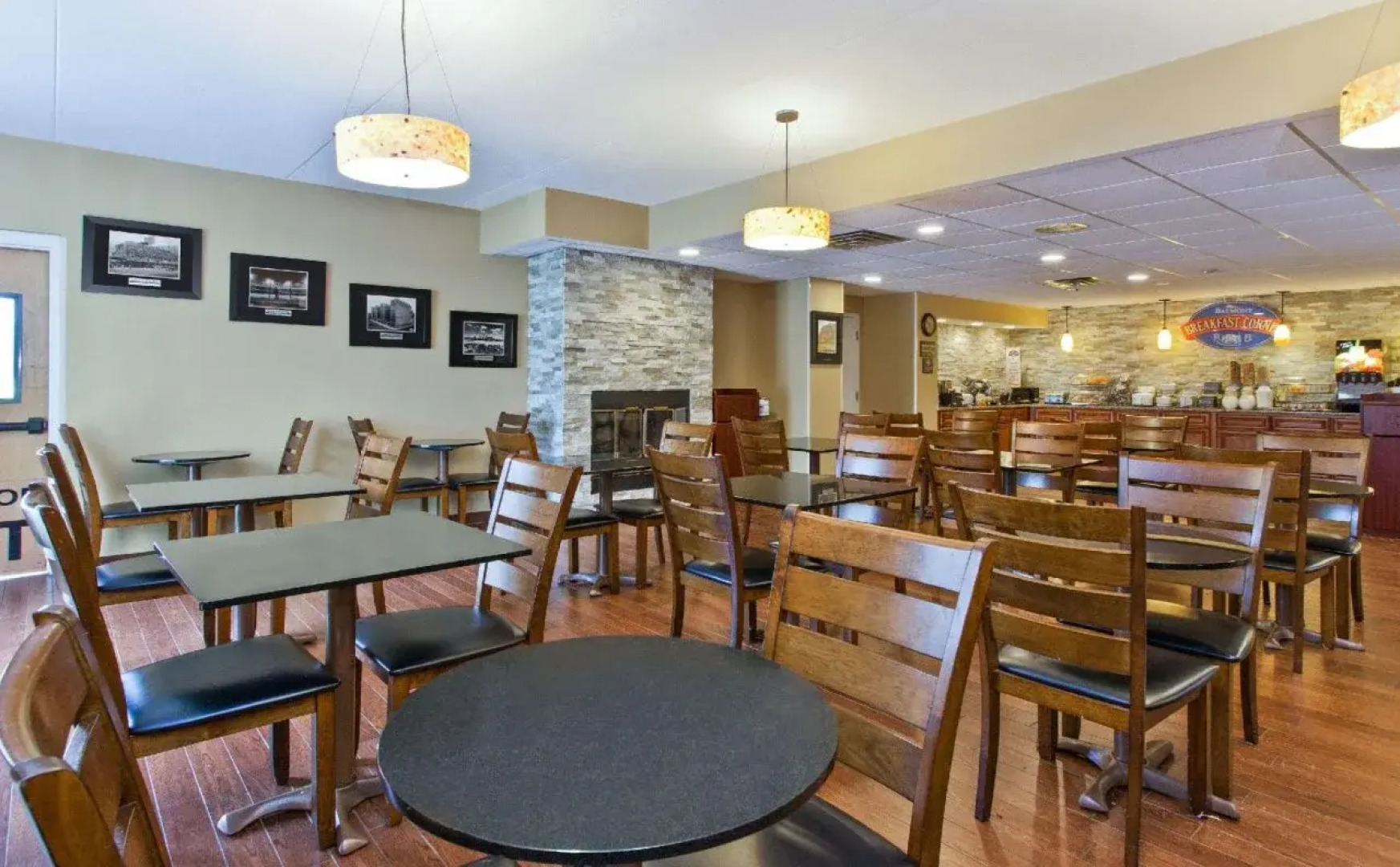 A Victory Hotel & Suites