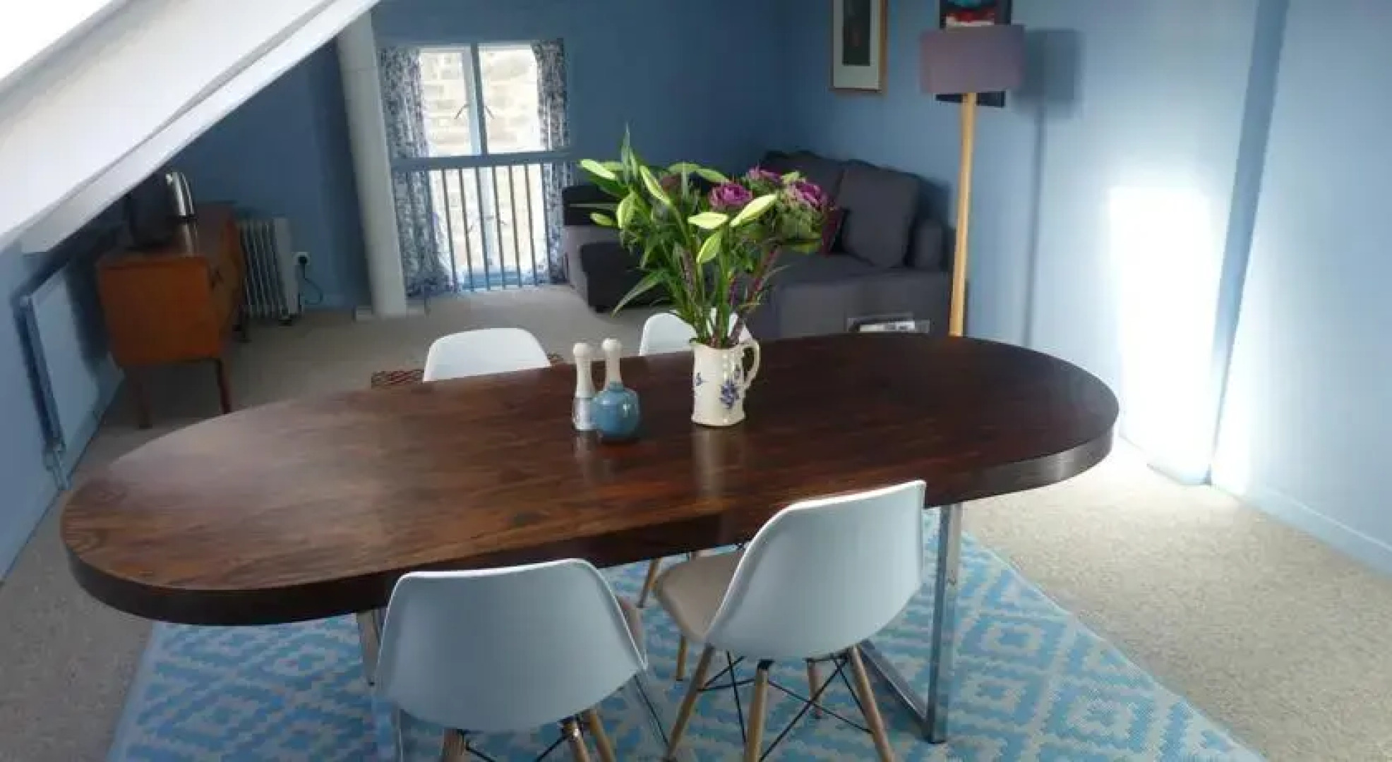 The Ring of Bells, Meare