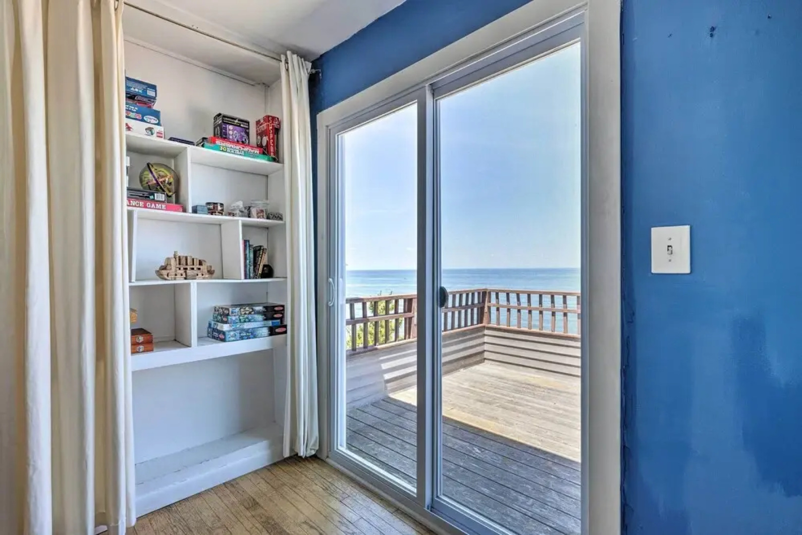 Beachfront Wading River Home w/ Deck & Grill!