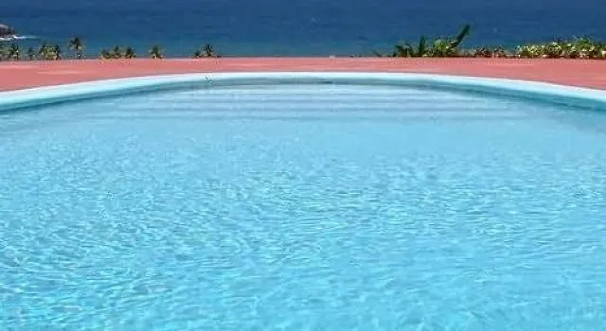 Fond Bay Suites Hotel