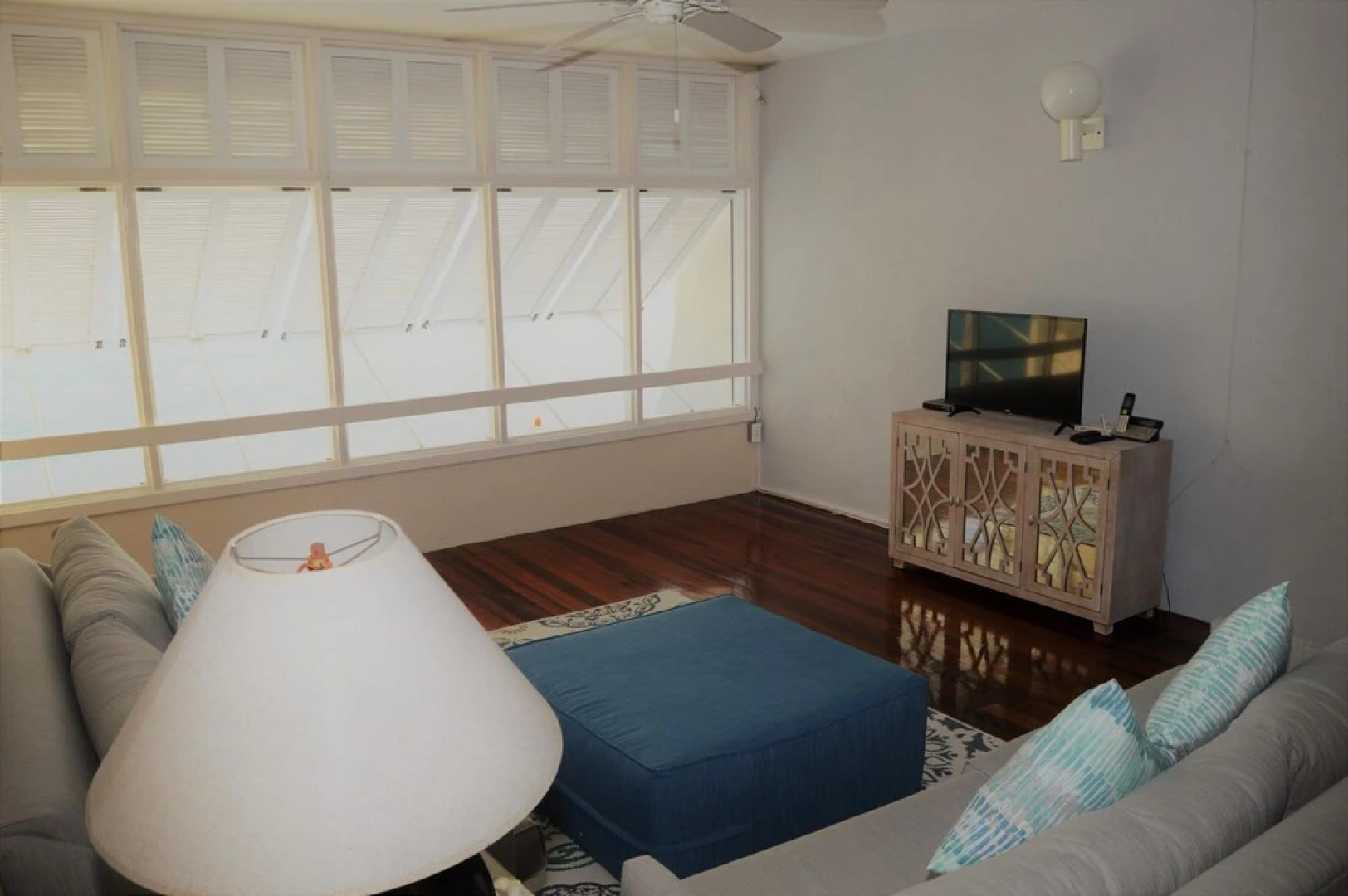 Beautiful Three Bedroom Beachfront Villa