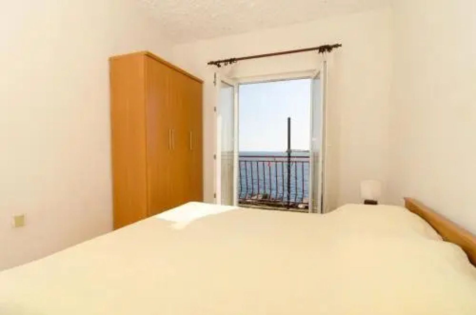 Three-Bedroom Holiday Home in Potomje