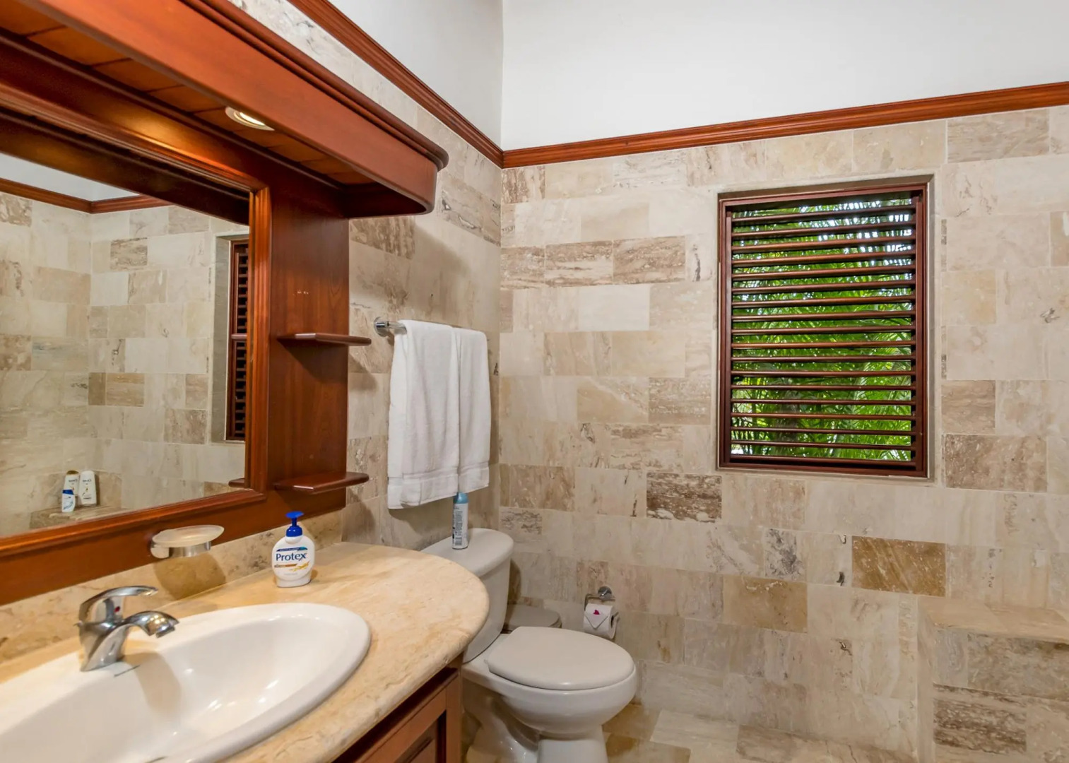 Casa de Campo Villa Luxurious Property up to 12 People With Pool Jacuzzi BBQ Golf