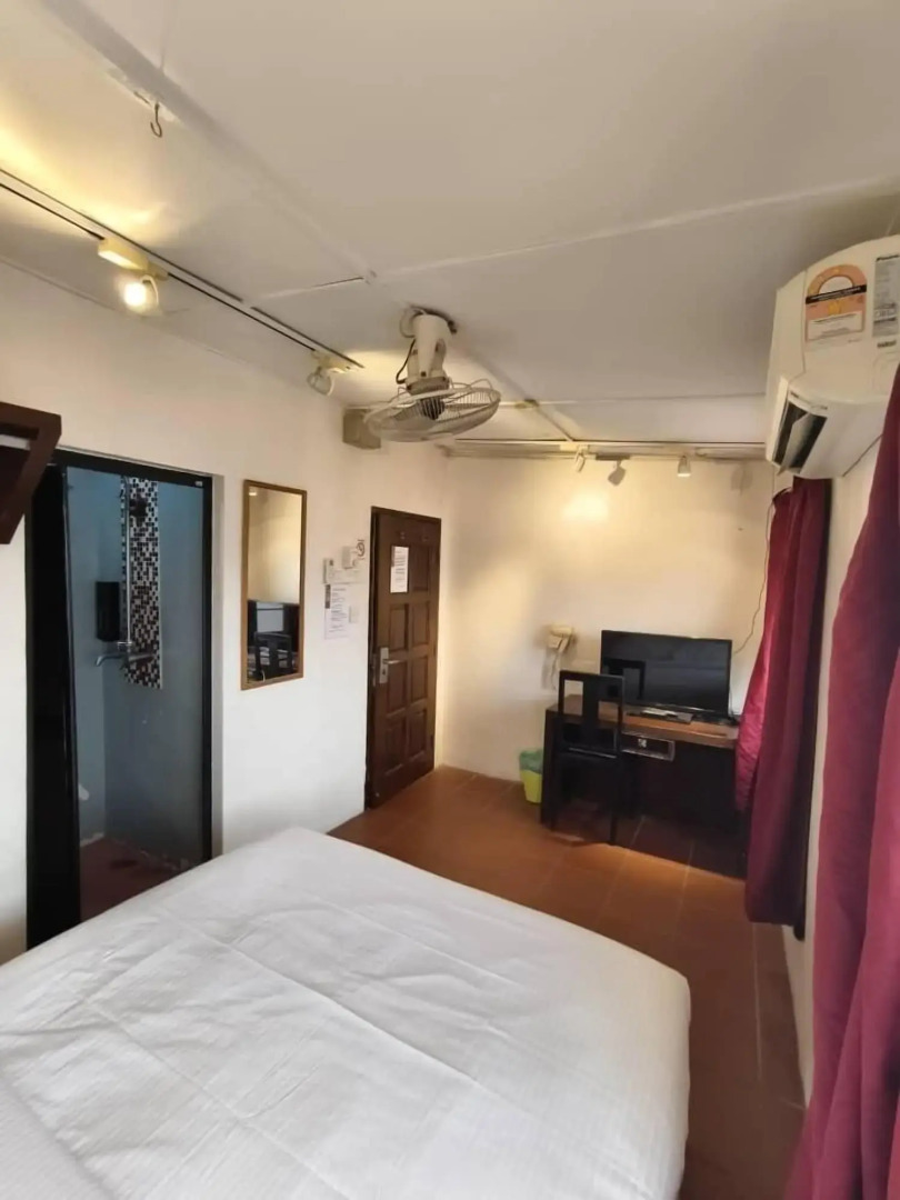 Red Inn Court - Hostel