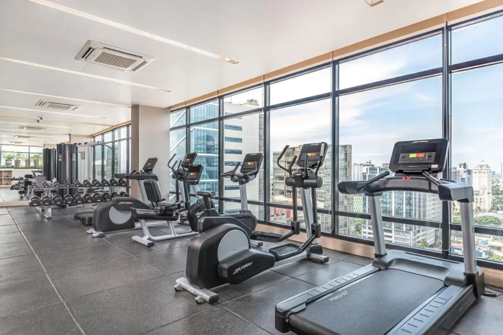 Seda Central Bloc Cebu