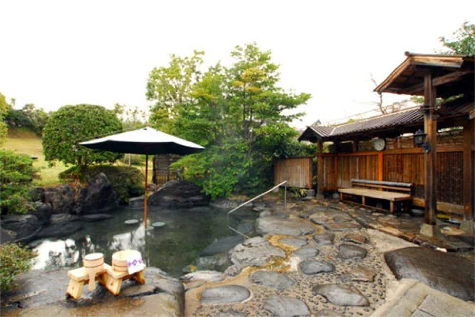 Kokuminshukusha Okuhamanako