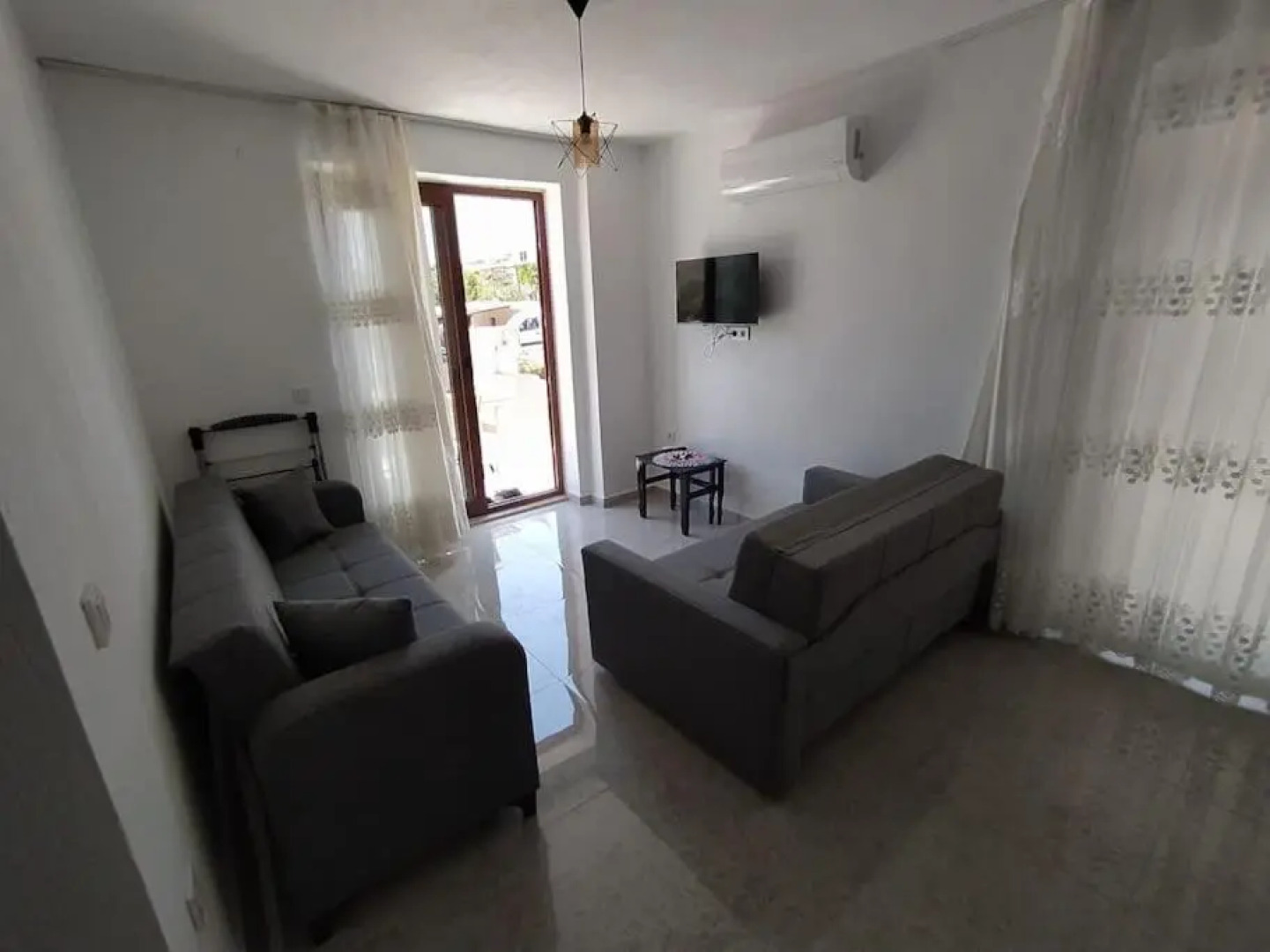 Datça'nın İncisi Karaincir'de Şirin Bahçeli Ev-1