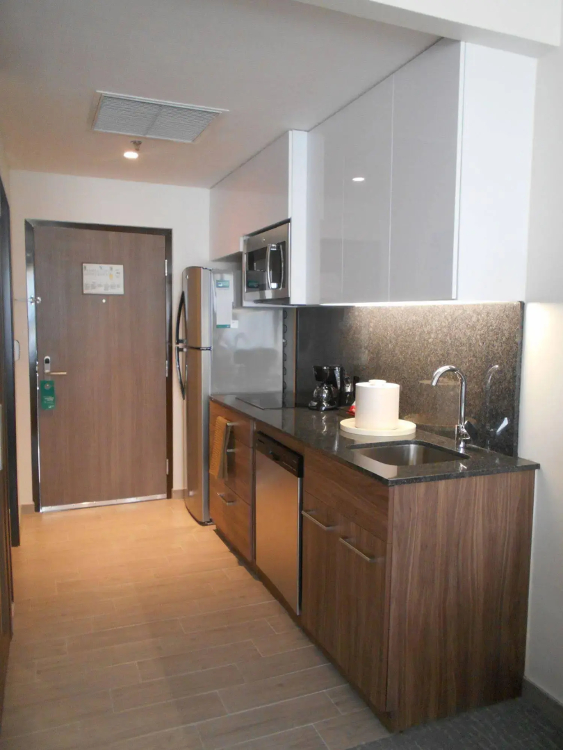 Fiesta Inn Suites Aeropuerto del Bajío