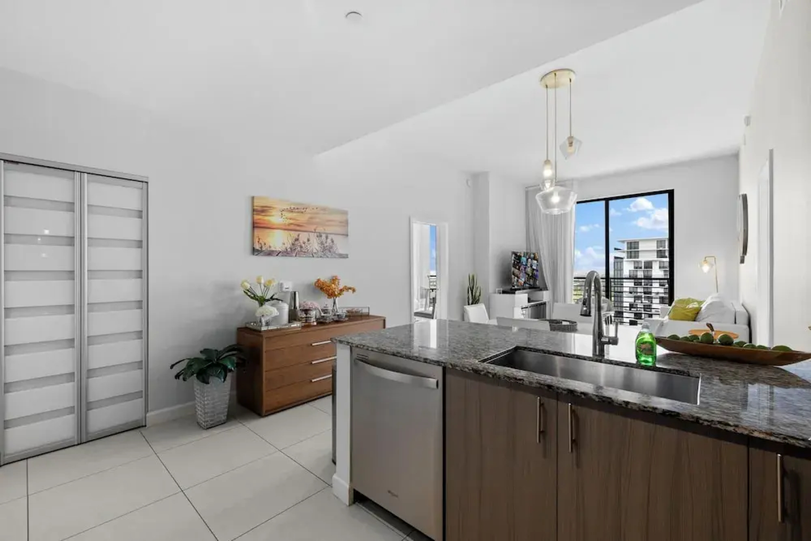 Spacious 2-Bedroom Condo at Doral Park