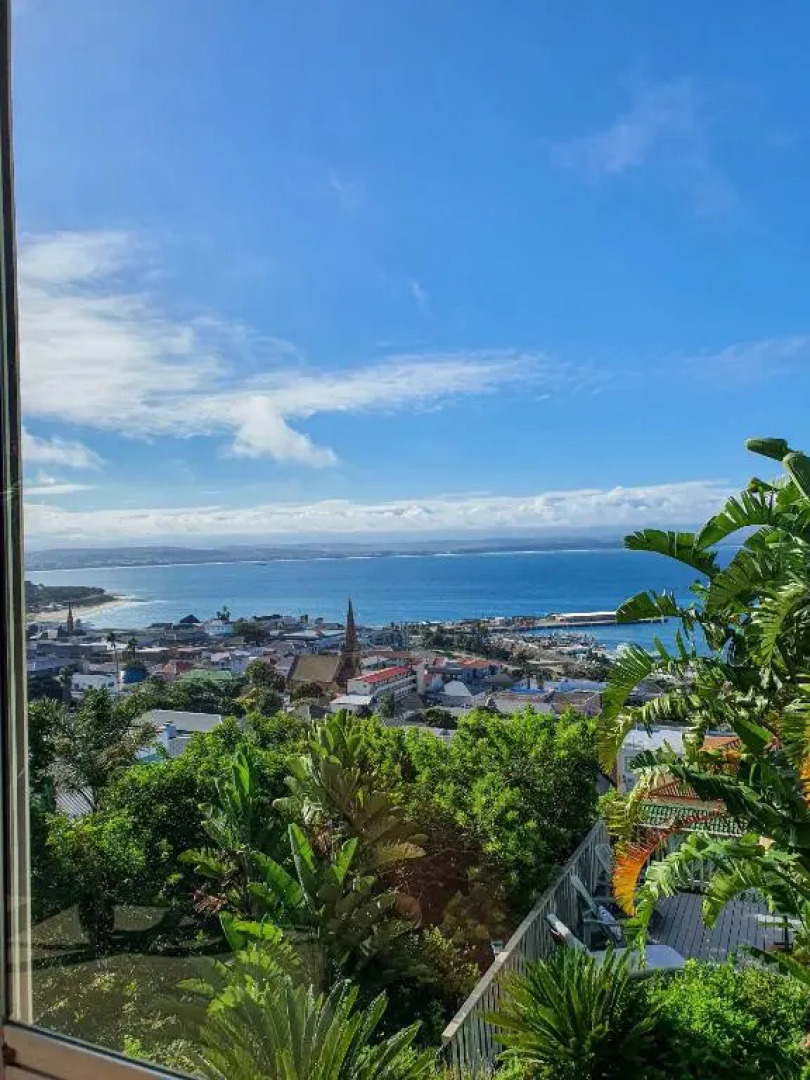 3ColoursBlue Guest House