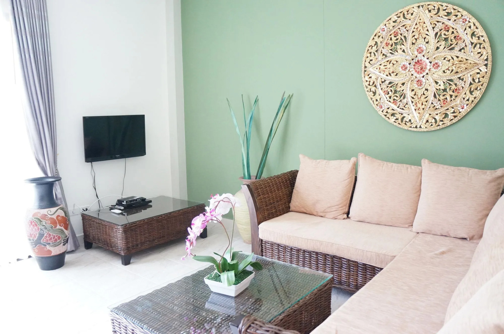 VIP Chain Resort Pool Villa