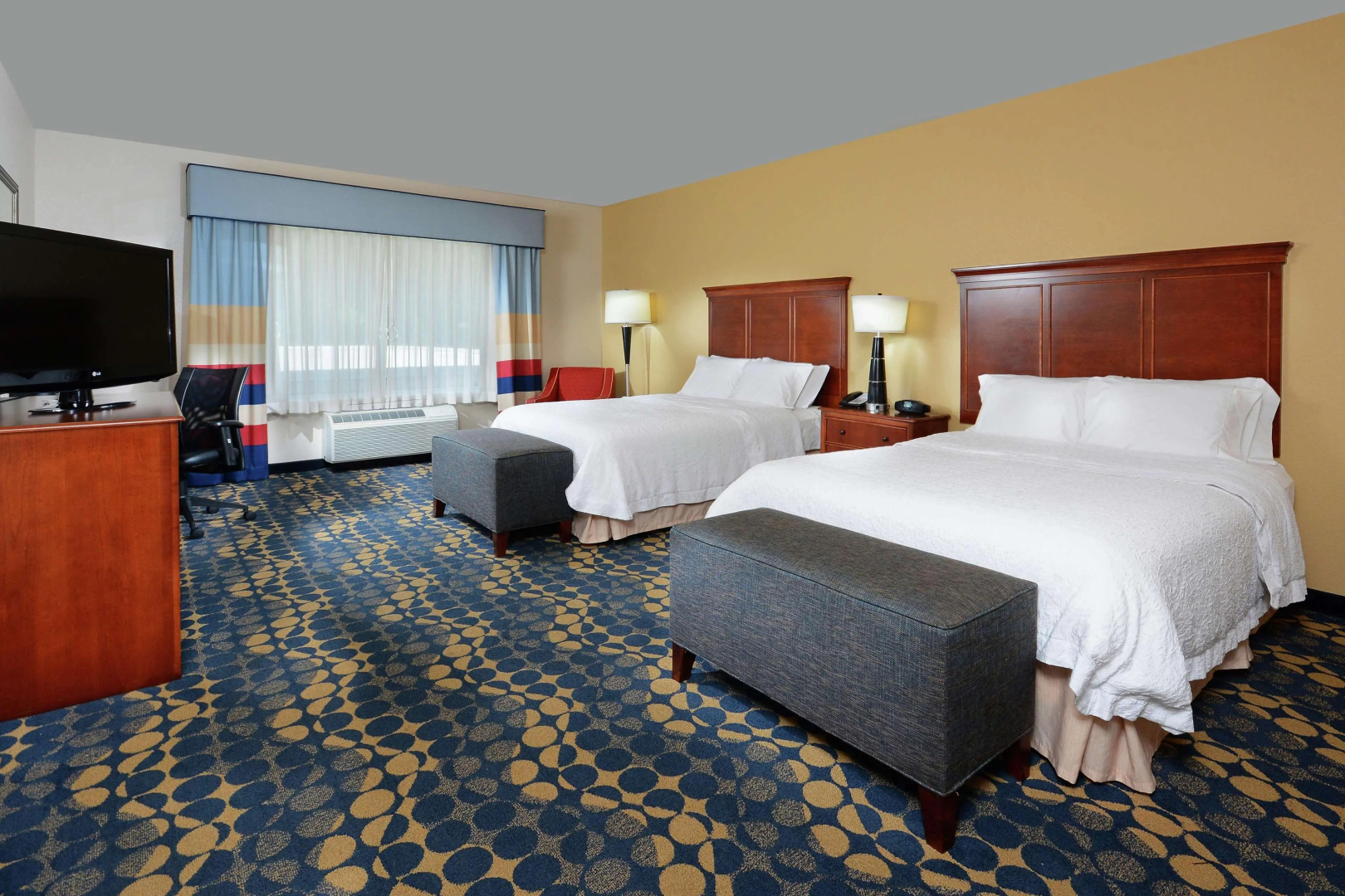 Hampton Inn & Suites Huntersville