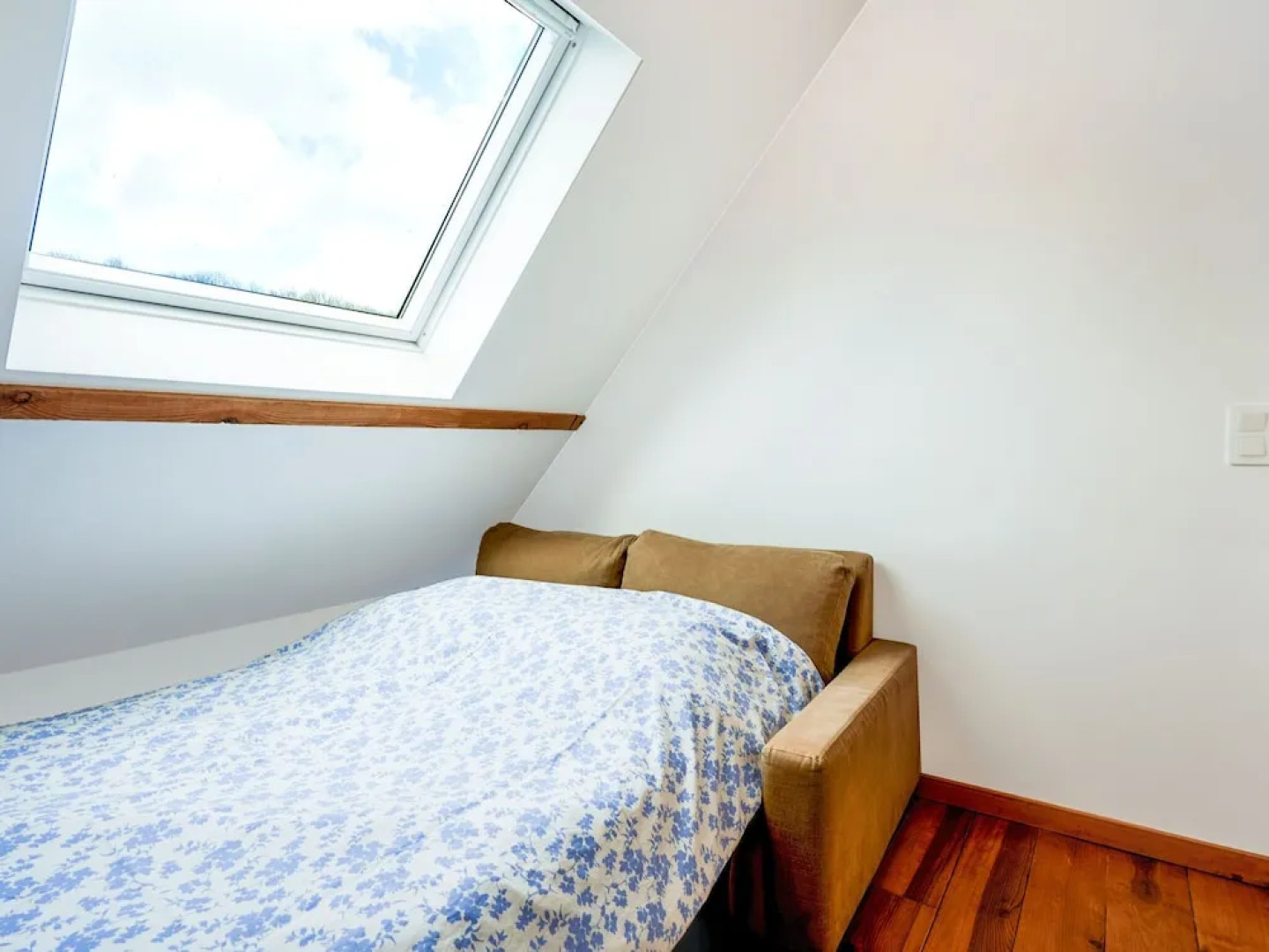 Alluring Apartment in Ferrières With Garden and Parking