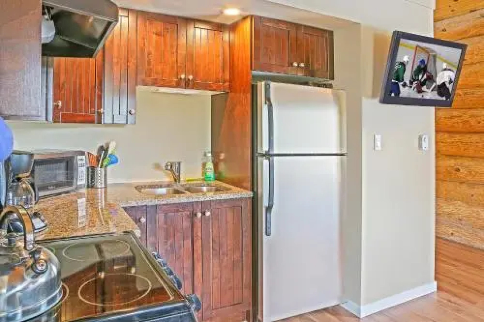 Lac Le Jeune Wilderness Resort