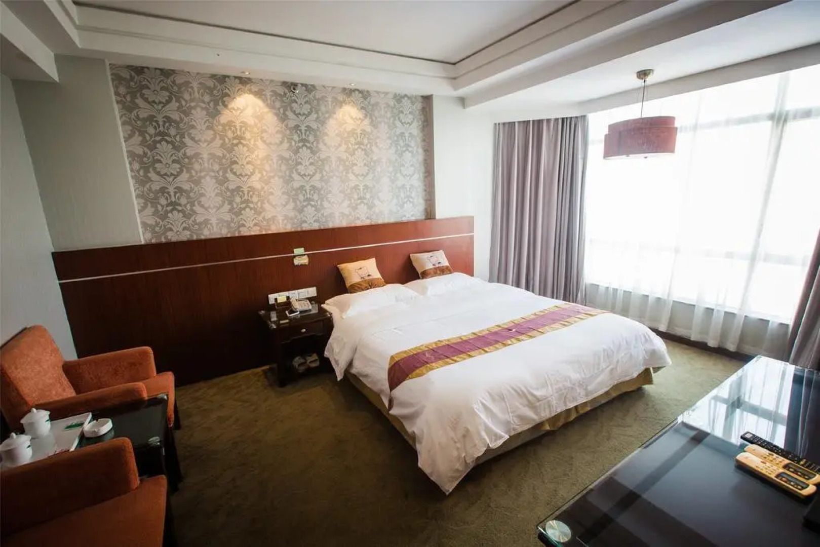 Yutian Hotel