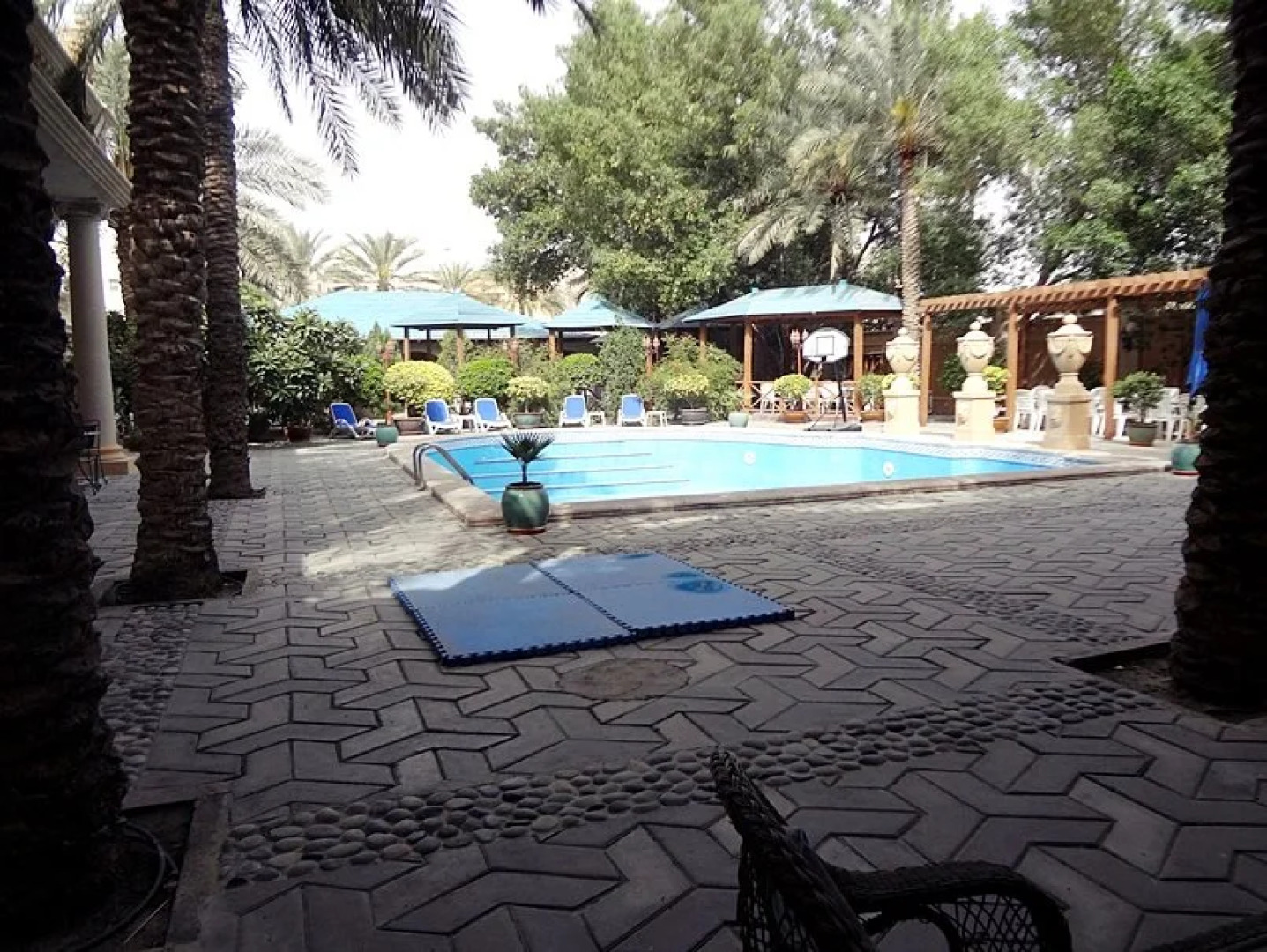 Riviera Palace Deluxe Suites