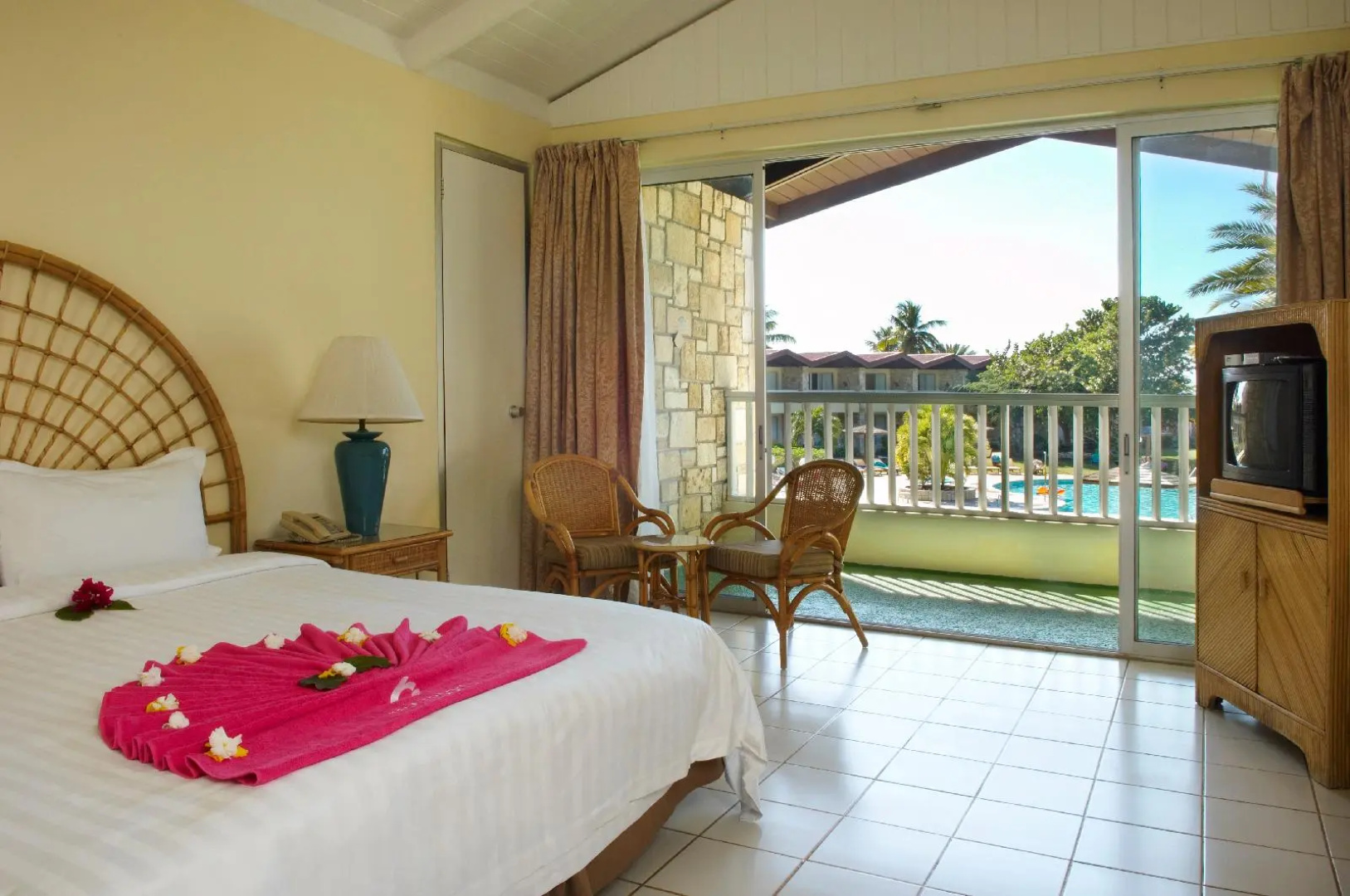 Royalton CHIC Antigua, An Autograph Collection All-Inclusive Resort – Adults Only