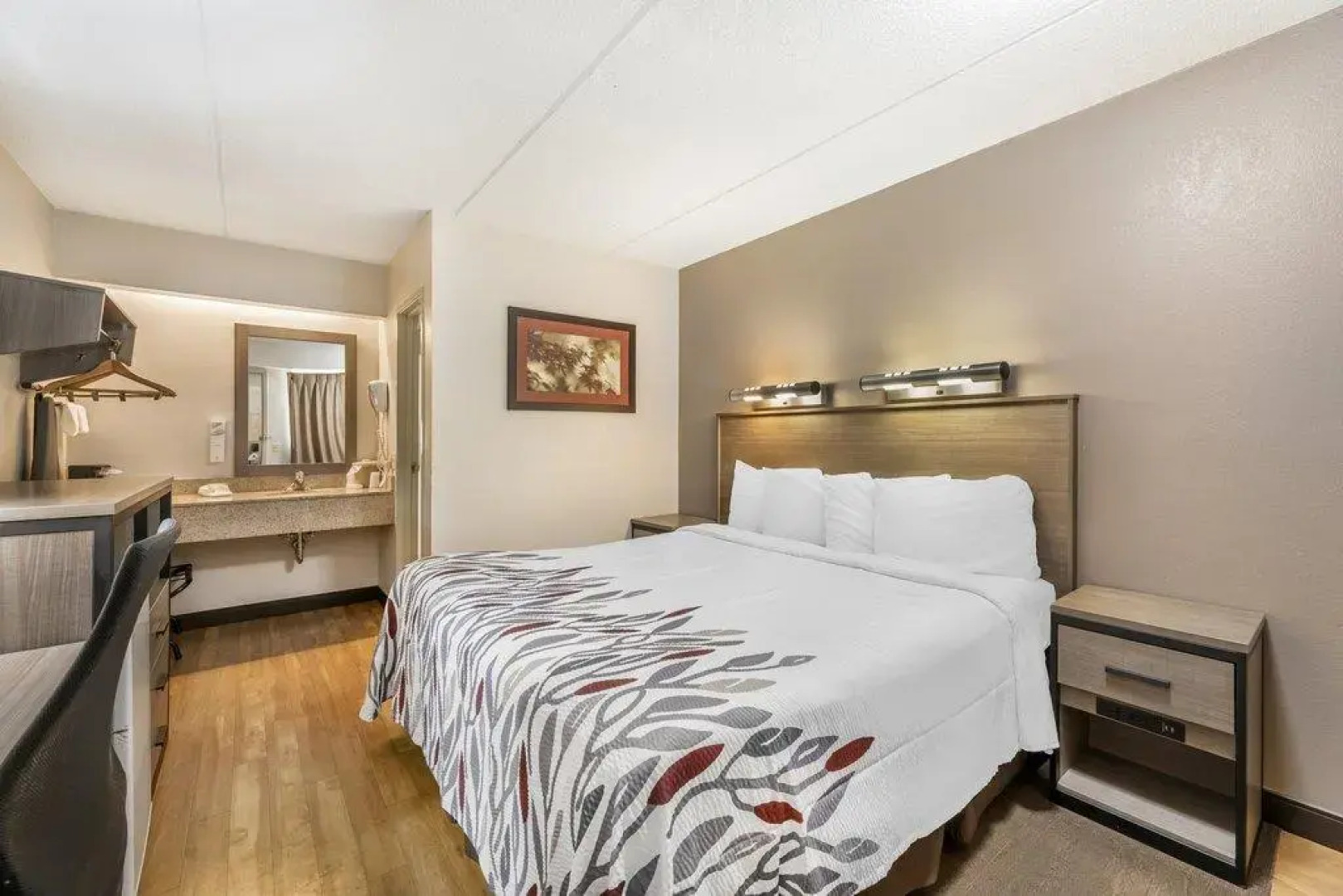 Red Roof Inn Erie – I-90