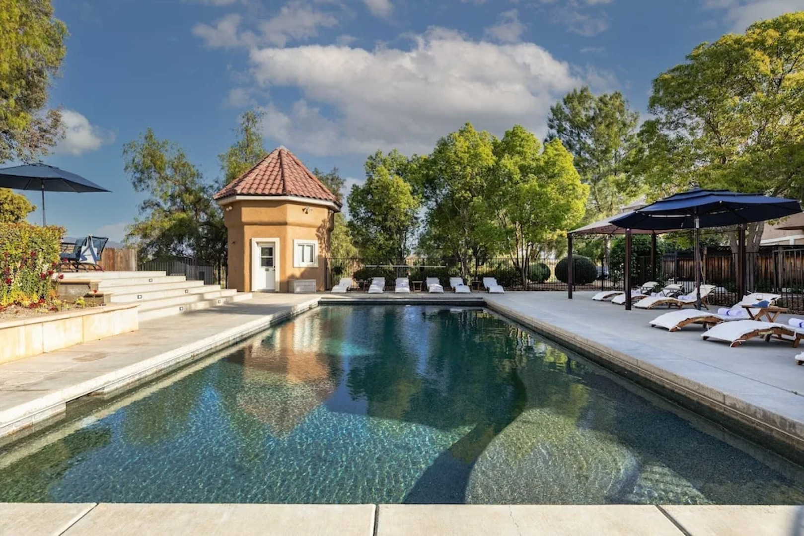 Wilson Creek Manor By Avantstay Sleeps 10! Amazing Estate w/ Pool & Game Room