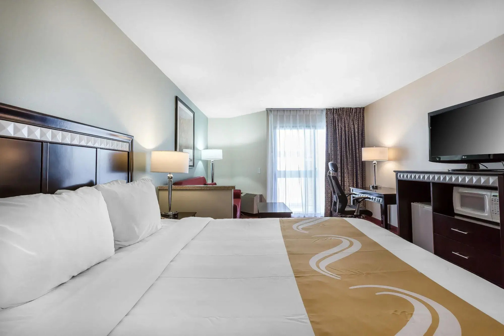 Comfort Inn & Suites Irvine Spectrum