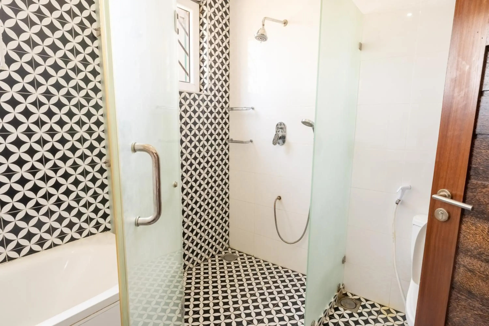 Queens Chateau Boutique Villa