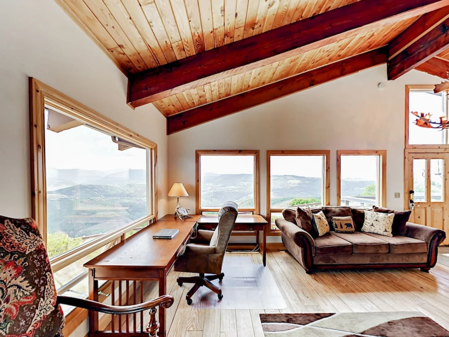 4683 Bellyache Ridge Rd Home 6 Bedrooms 5 Bathrooms Home