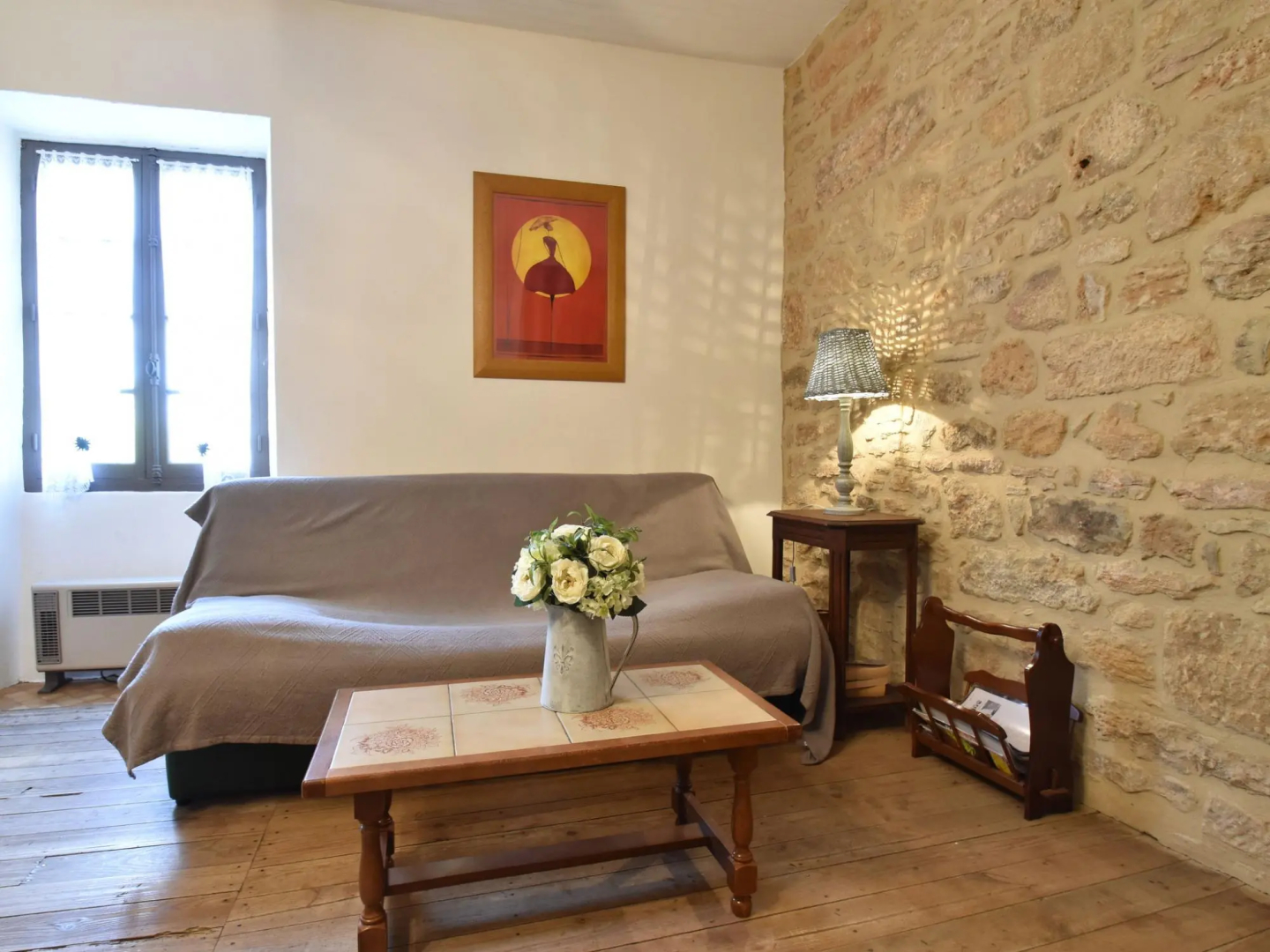 Vintage Holiday Home in Besse with Swimming Pool
