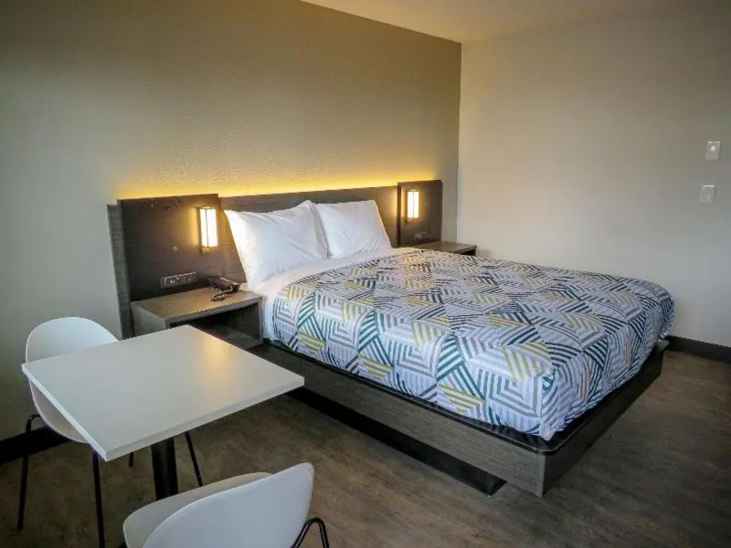 Motel 6 Tigard OR - Portland Southwest