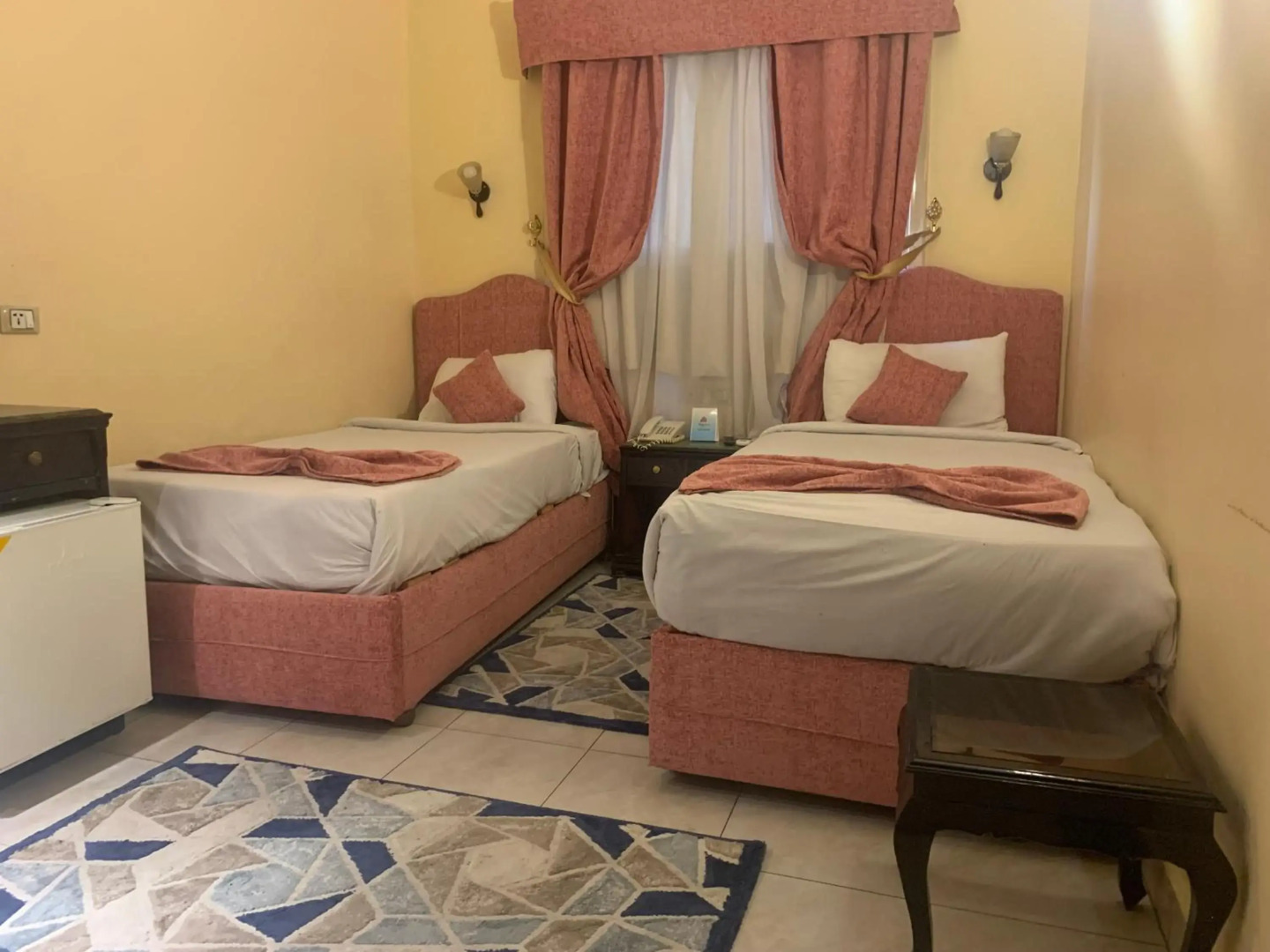 Holidays Express Hotel