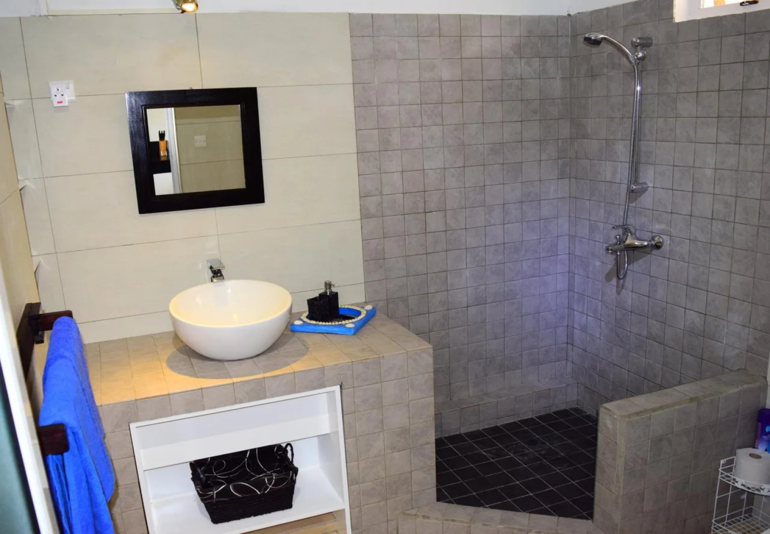 Mountain View Apartments