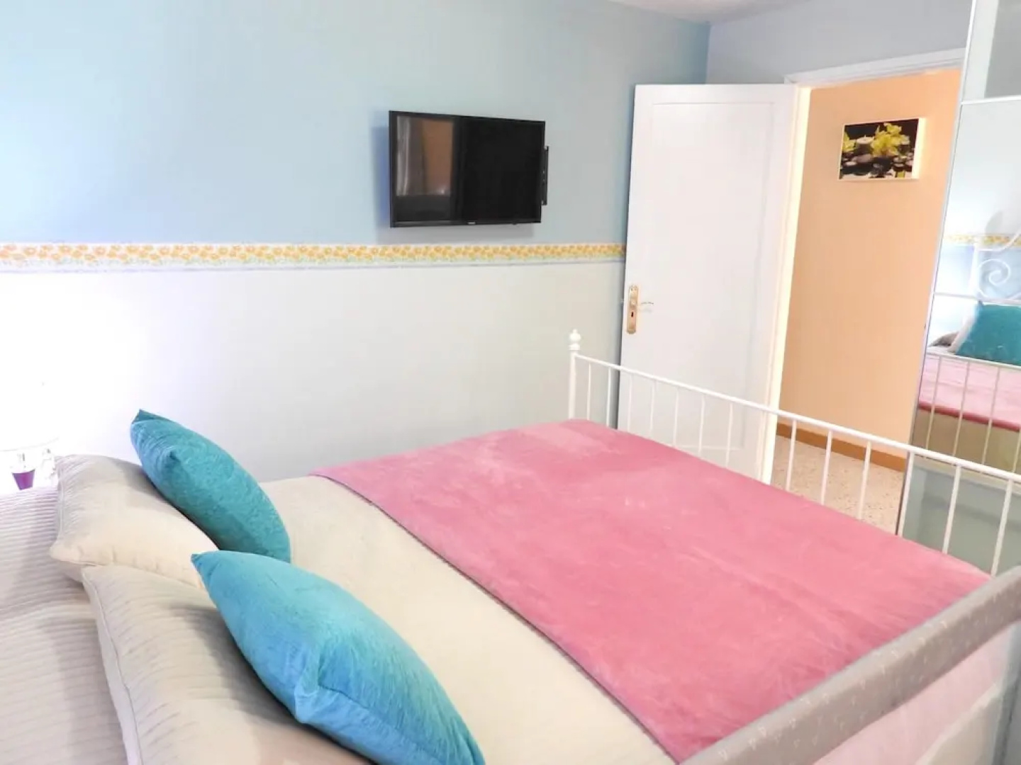 House with 3 Bedrooms in Arinaga, with Wonderful City View, Balcony And Wifi