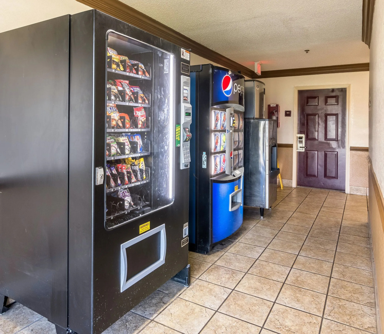 Red Roof Inn & Suites Pensacola - NAS Corry