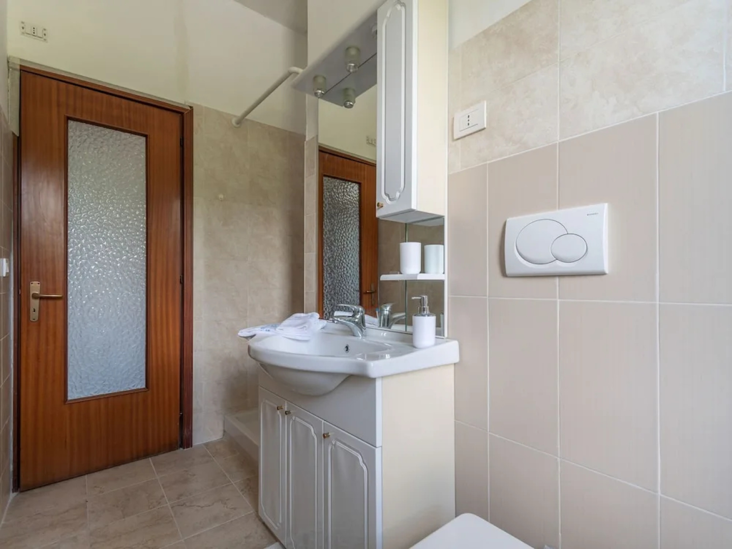 Inviting Holiday Home in Savona With Private Garden