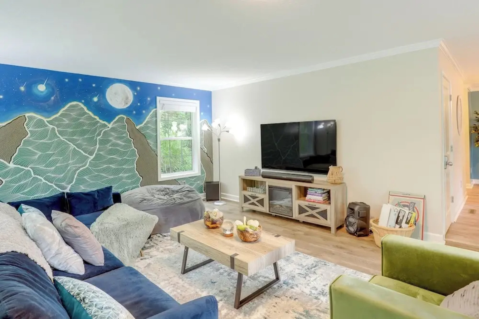 Black Mountain Retreat w/ Hot Tub + Mountain Views