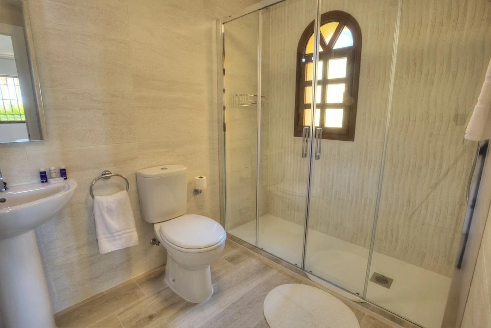 The Lodge - Desert Springs