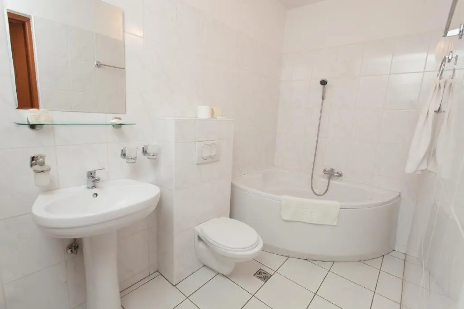 Hotel Trzy Światy Spa & Wellness Rajska WySpa