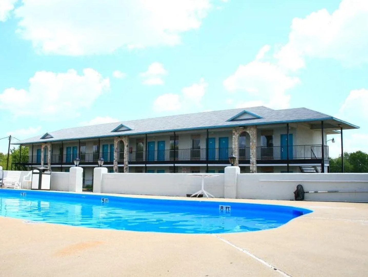 Americas Best Value Inn Terrell