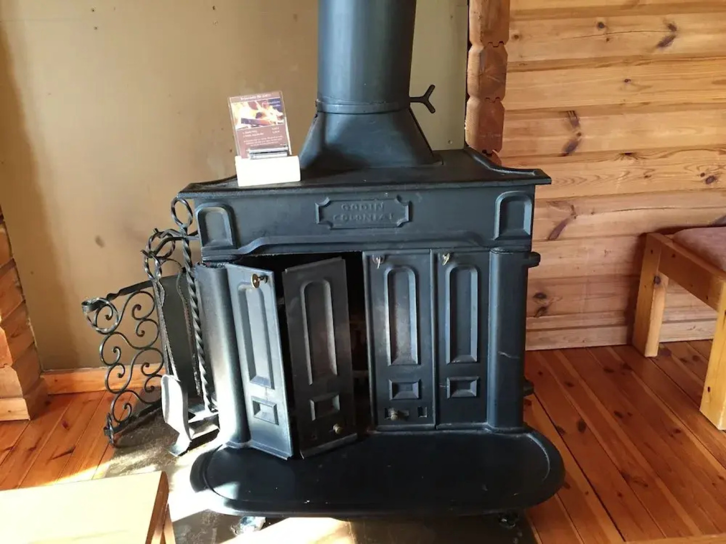 Cozy Bungalow With a Stove, in a Nature Reserve