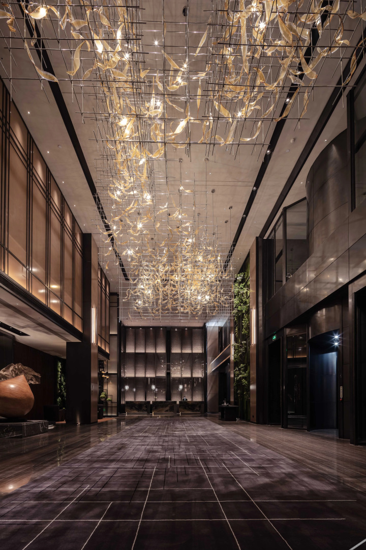 Wellton Royal Garden Hotel