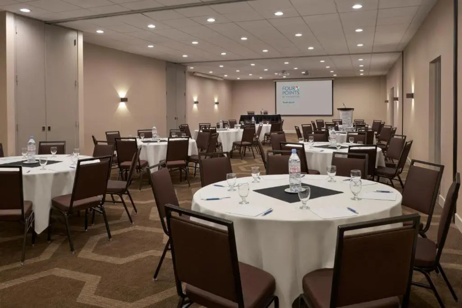 Element Toronto Airport