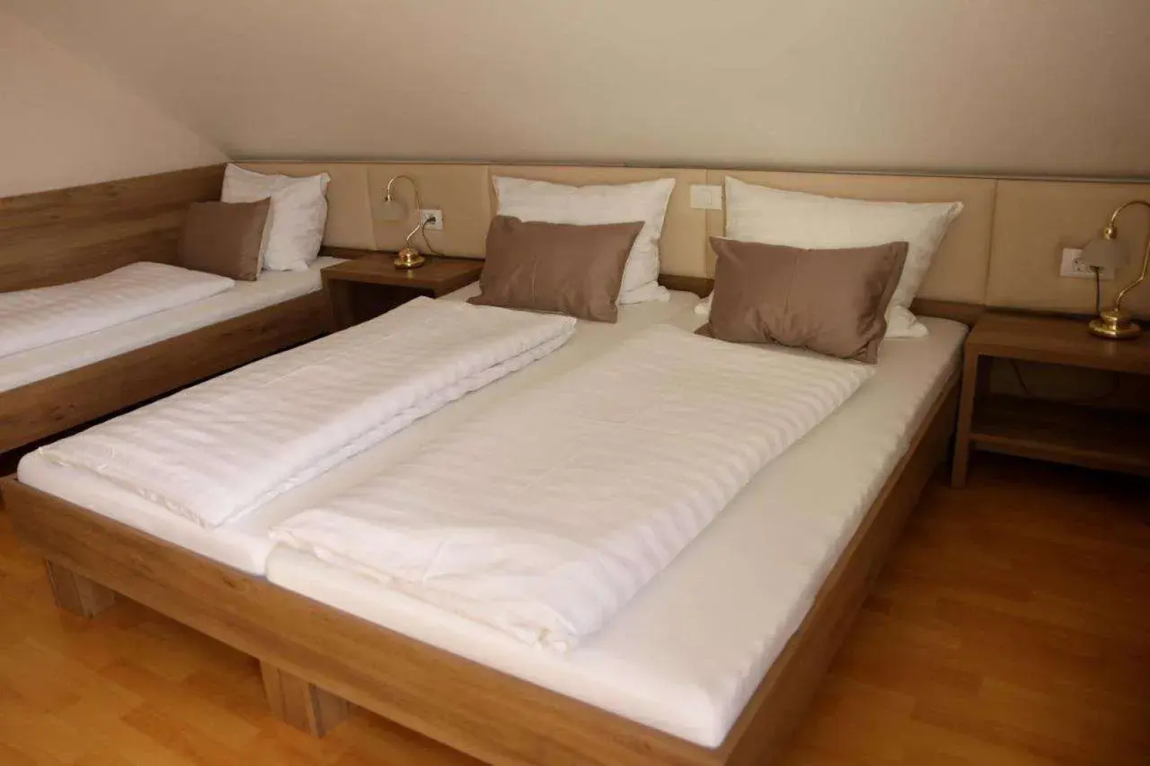 Homestay Sreš
