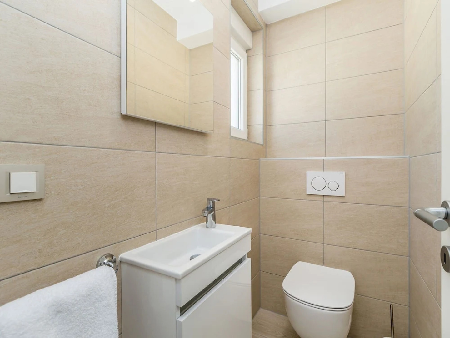 Scenic Villa in Linardi?i With Private Swimming Pool