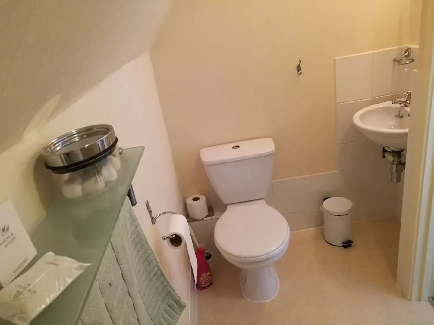 Swiss Cottage Bed and Breakfast