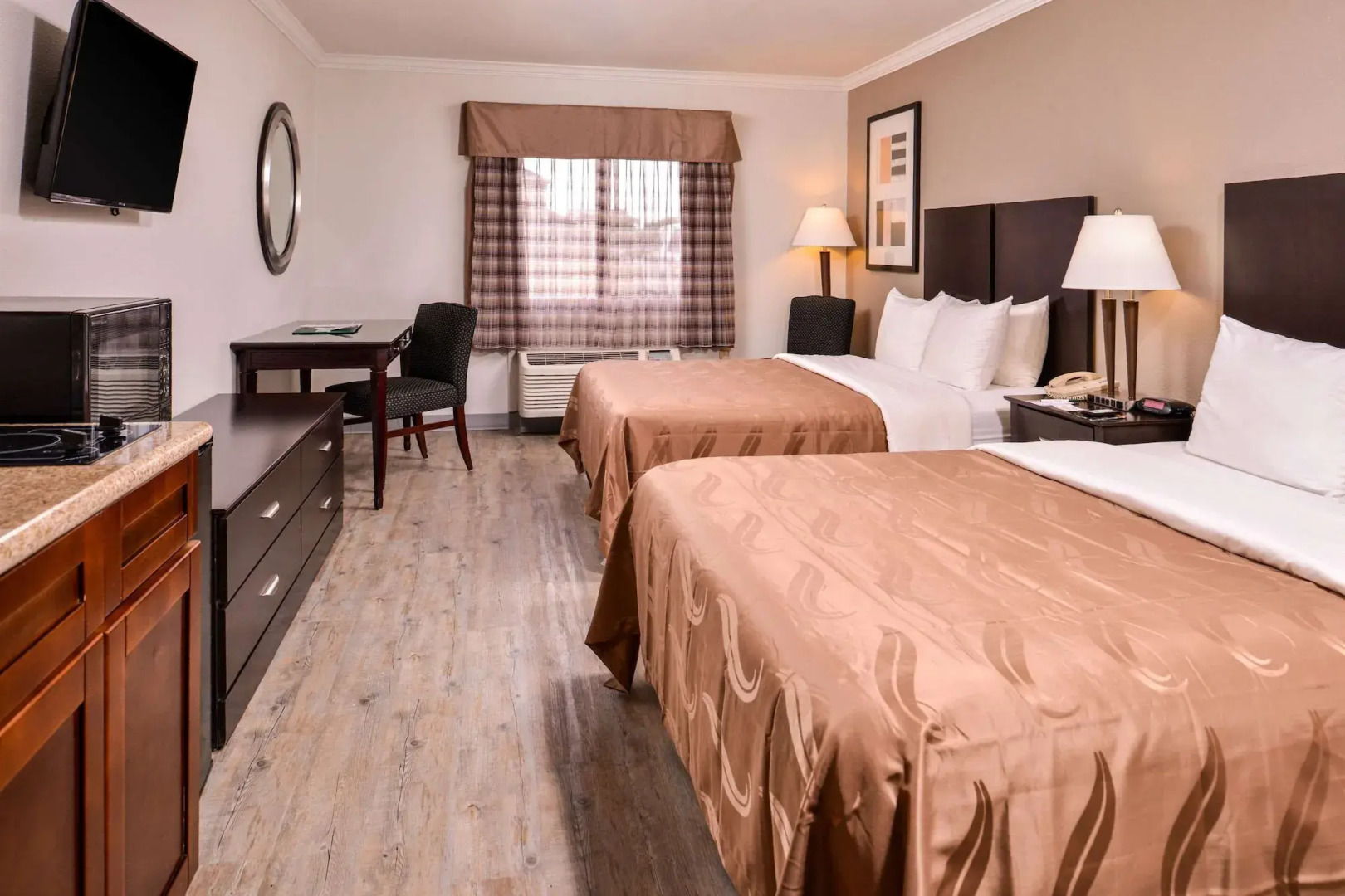 Quality Inn & Suites Beaumont