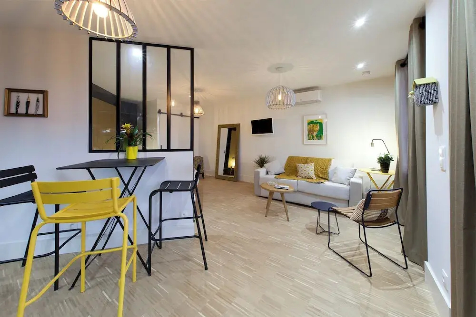 Appart Hotel Eugénie