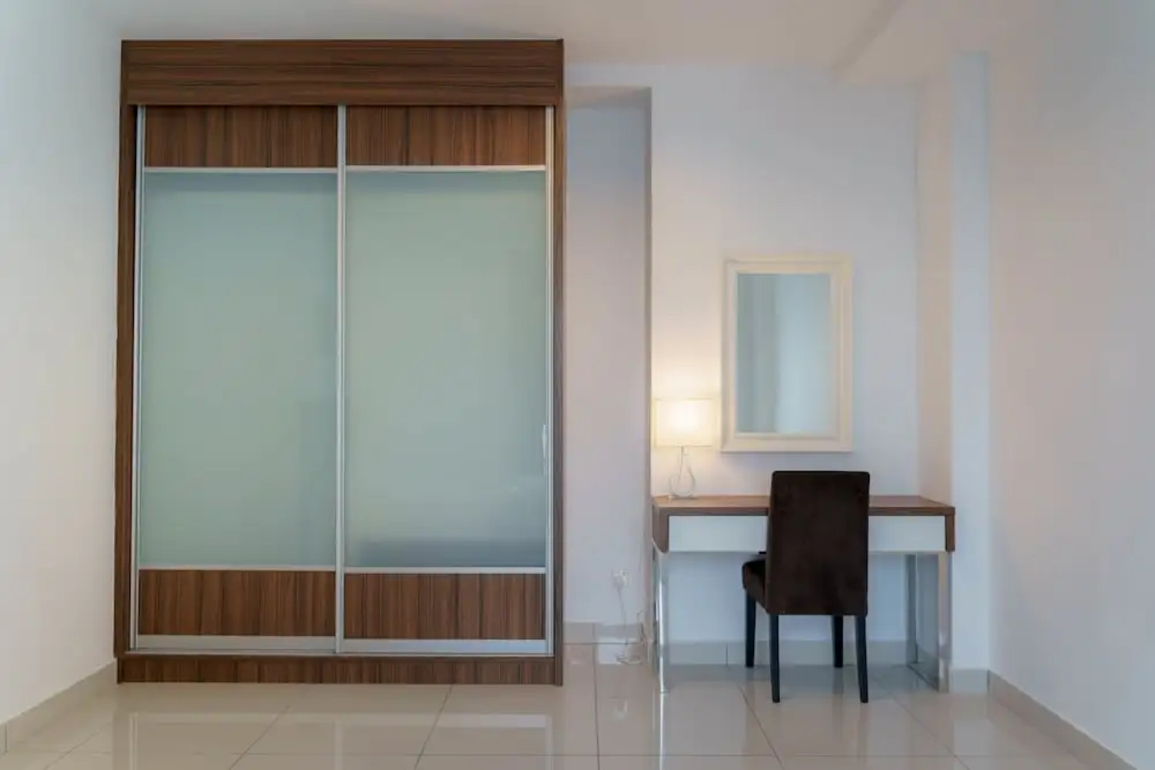 Mansion One Room Suite